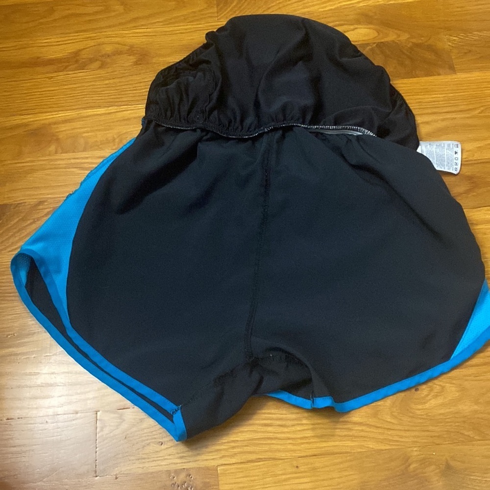 Nike Dri-Fit drawstring shorts w/built in underwear - Picture 10 of 10